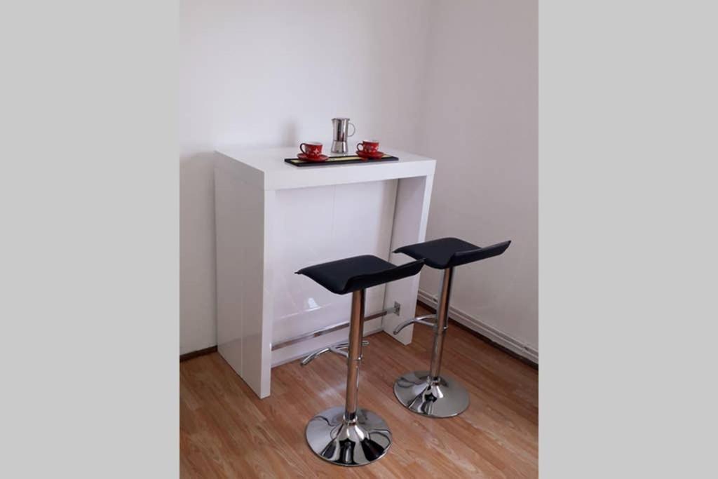 Aldine Comfort : Entire Apartment With 2 Bedrooms Sibiu Exterior photo